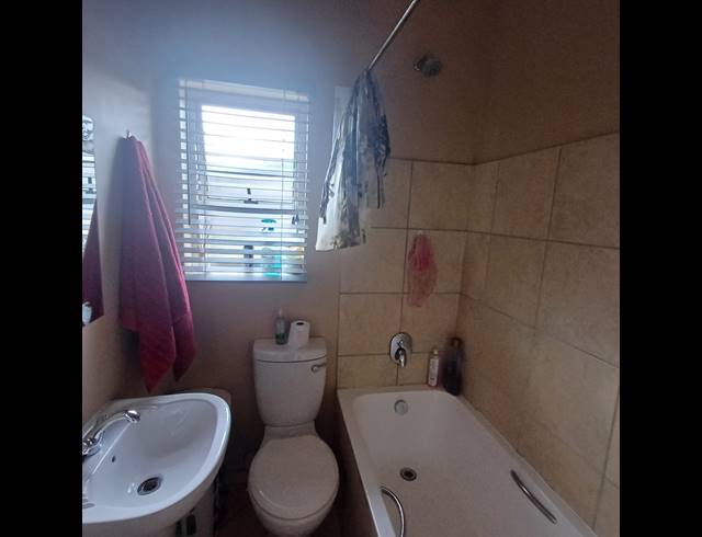 2 BEDROOM TOWNHOUSE RENTED IN RIVERSDALE